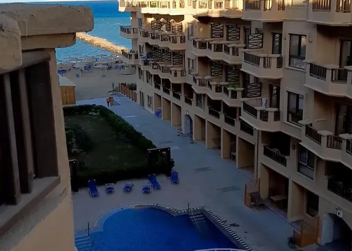 Turtles Hourghada View Sea View Pool Private Jacuzzi Security Air-conditioned Cafe Restaurant On The And A Large Sunny Balcony Apartmanhotel