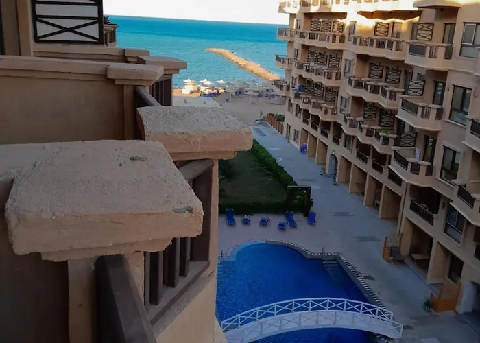 Turtles Hourghada View Sea View Pool Private Jacuzzi Security Air-conditioned Cafe Restaurant On The And A Large Sunny Balcony Apartmanhotel
