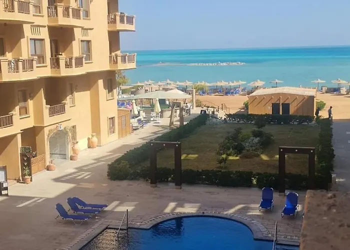 Turtles Hourghada View Sea View Pool Private Jacuzzi Security Air-conditioned Cafe Restaurant On The And A Large Sunny Balcony Gurdaka