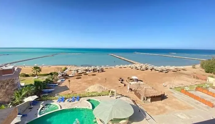 Turtles Hourghada View Sea View Pool Private Jacuzzi Security Air-conditioned Cafe Restaurant On The And A Large Sunny Balcony Apartmanhotel